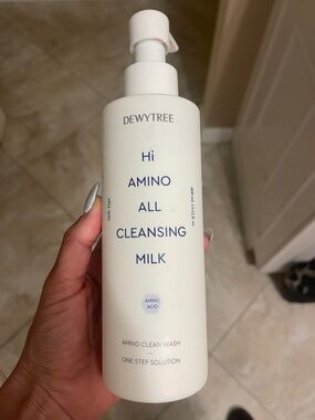 Hi Amino All Cleansing Milk – White
